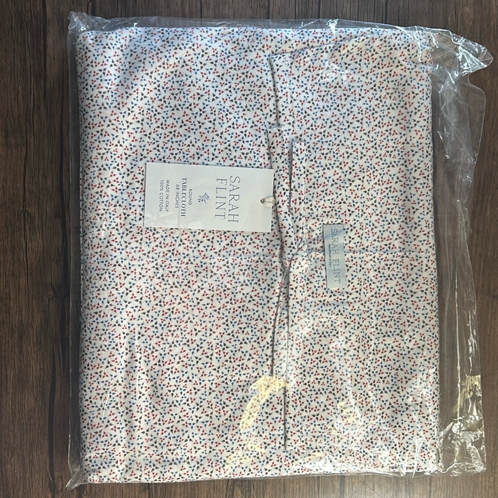 Sarah Flint New with Tags Round Tablecloth